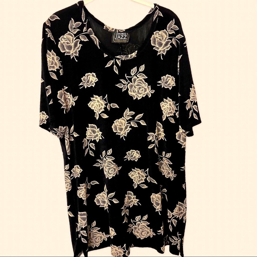 More Jazz - A Chorus Line Company Women’s Cream Roses on Black 2XL Tunic Top